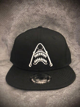 Load image into Gallery viewer, Sharkhead New Era Snapback
